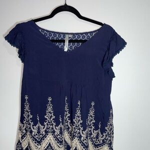 Chic Navy Women's Blouse with Cream Embroidery